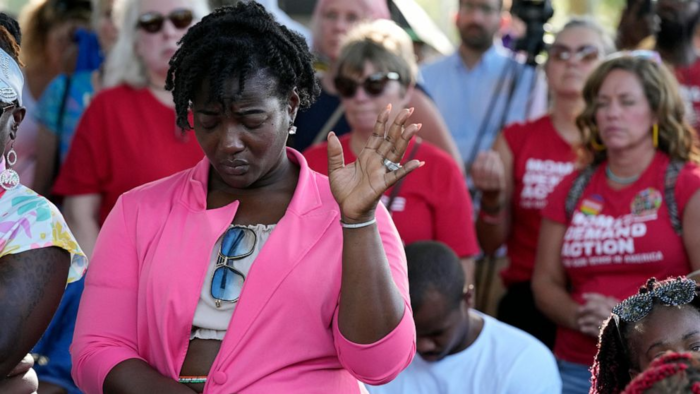 Heroic Actions of HBCU Students and Officer Prevented Rac�st Attack in Jacksonville