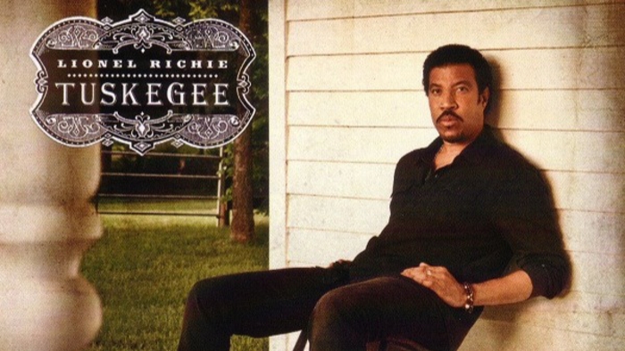 On Tour 2024 Lionel Richie with Earth Wind and Fire