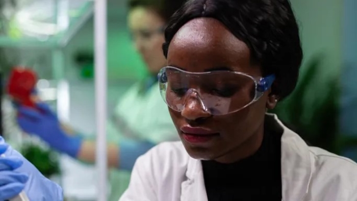 SPELMAN COLLEGE MAKES HISTORY: PIONEERING THE FIRST HBCU COSMETIC SCIENCE PROGRAM