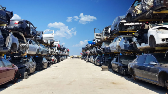 6 Main Uses of a Salvage Yard