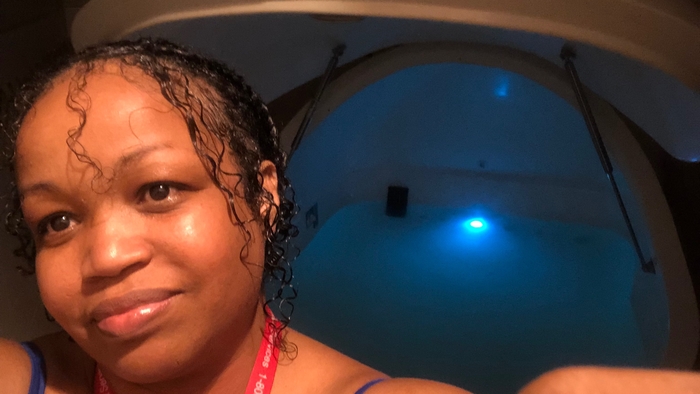 N a pod of water with epsom salt 1 hour rejuvinate * Give me Oasis Room