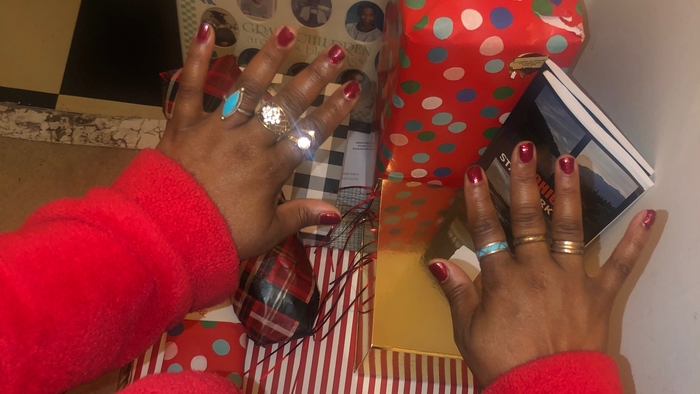 How many of us are still marinating in Christmas rollover 🎄🎅🤶🧑🏽‍🎄Ӿ