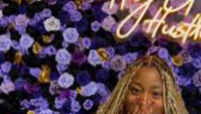 Salon GoalS visit �The Hustler