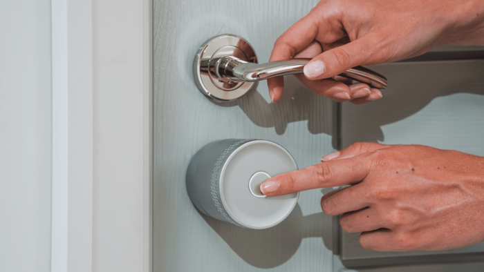 스마트 잠금 장치: Yale의 저렴한 솔루션