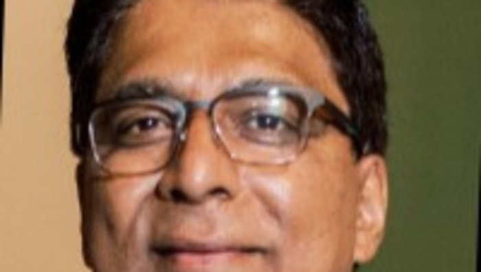 Interested in being a BANKER find a mentor in ROY D