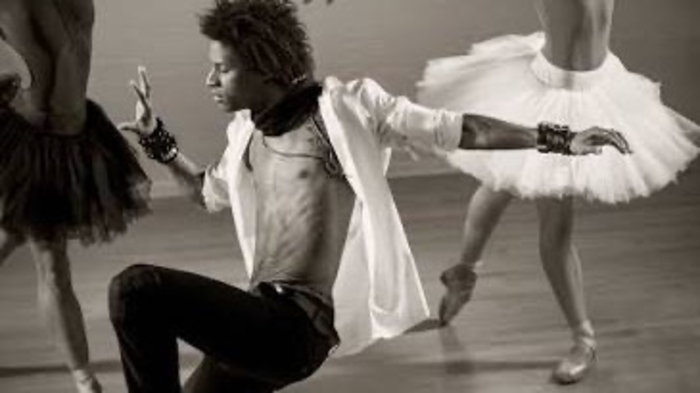 When you roll up to the tree decoration party bring 