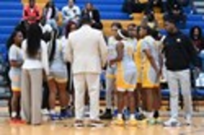 Albany State Rallies in Thrilling SIAC Matchup to Advance Over Kentucky State