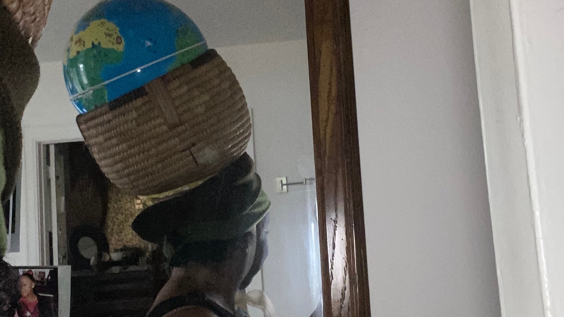 Challenge: Carry Mother 🌎 