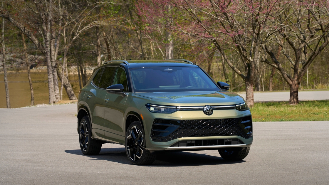 2026 VW Tiguan SEL R-Line Turbo Packs More Punch